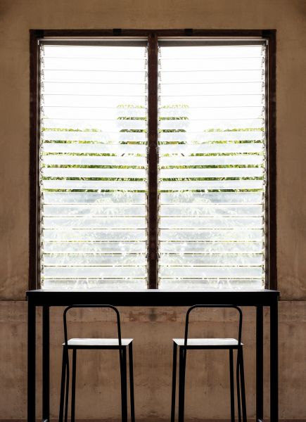 Louvre Window Replacement in Tucson